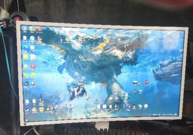 急回款460包邮32寸三星曲屏高清显示器 SAMSUNG/三星